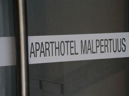 Aparthotel Malpertuus อาลสท์ ภายนอก รูปภาพ