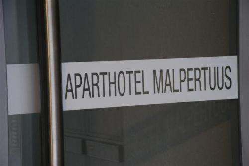 Aparthotel Malpertuus อาลสท์ ภายนอก รูปภาพ